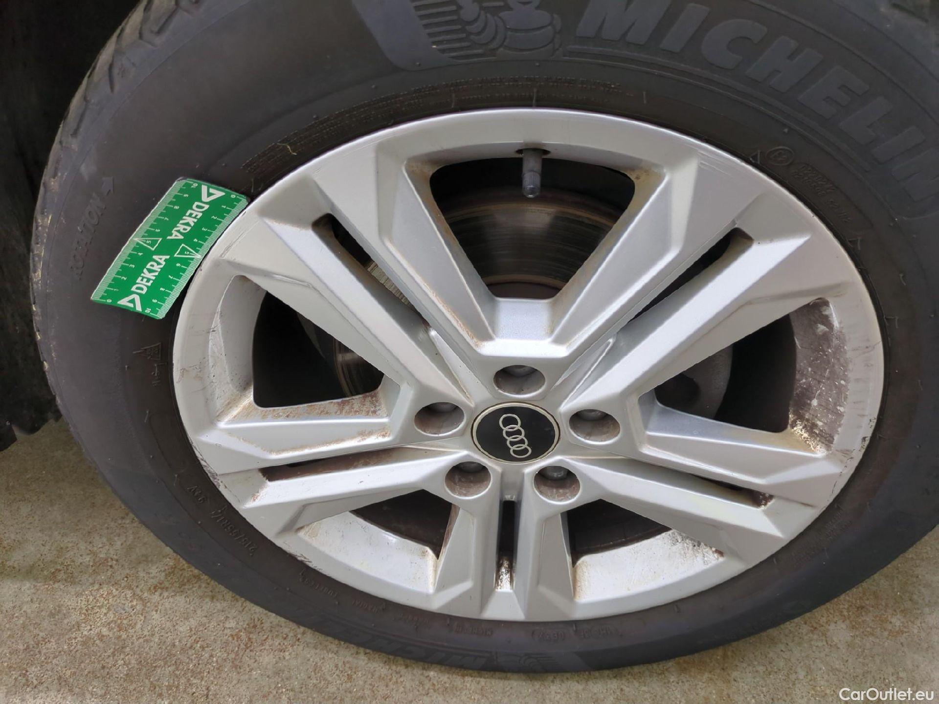  Audi  Q2  30 TDI Business Line 2.0 TDI 115CV BVA7 E6d #7