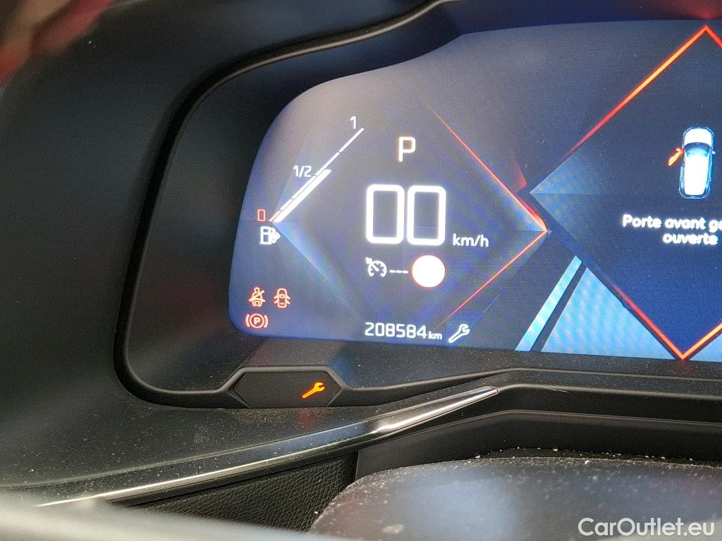  DS  DS7 7 Crossback Performance Line 1.5 BlueHDi 130CV BVA8 E6d #24