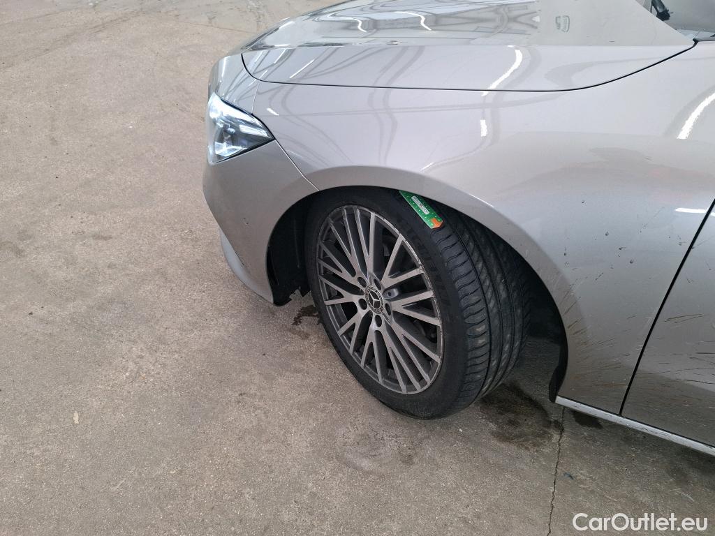  Mercedes  CLA-Klasse MERCEDES-BENZ CLA Shooting Brake / 2019 / 5P / Break CLA 200 d Business Line BA8 #10