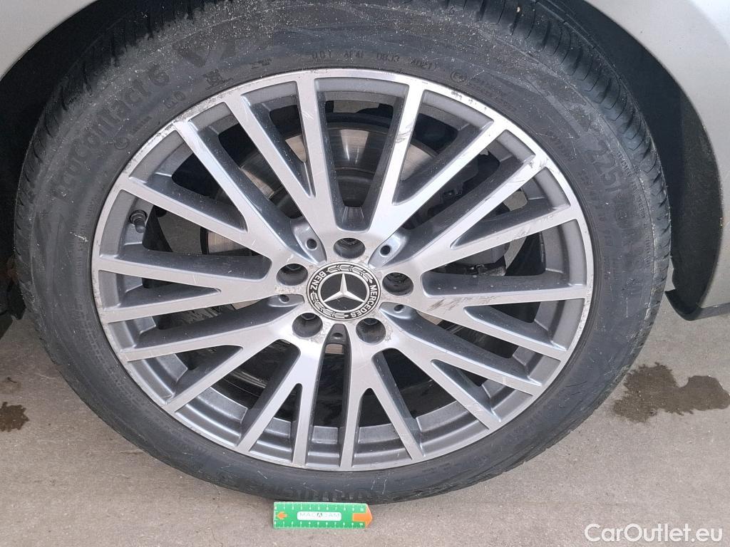  Mercedes  CLA-Klasse MERCEDES-BENZ CLA Shooting Brake / 2019 / 5P / Break CLA 200 d Business Line BA8 #17