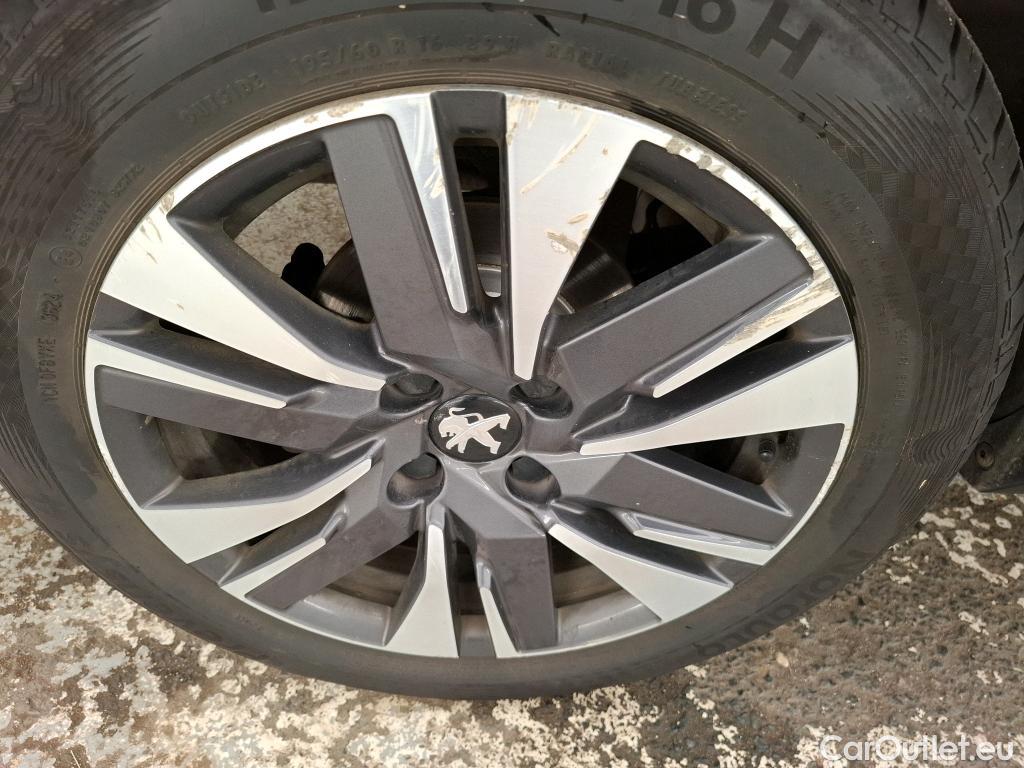  Peugeot  2008  Allure 1.2 PureTech 110CV BVA6 E6dT #14