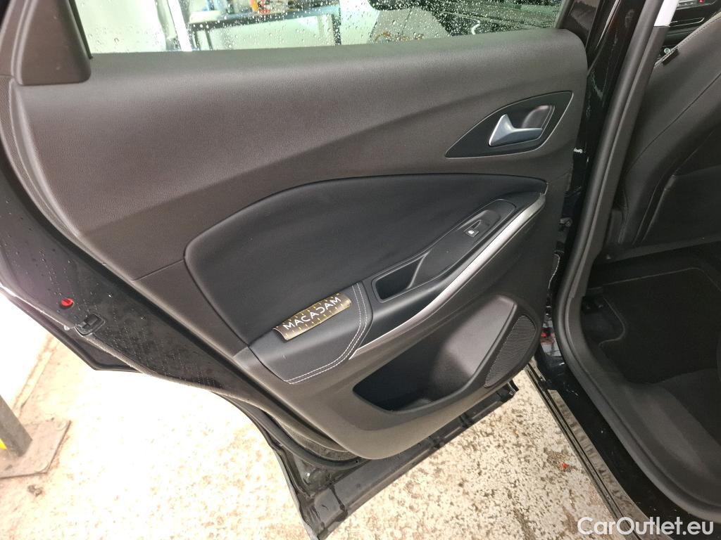  Opel   Grandland X Grandland X Elegance Business 1.5 130CV BVA8 E6d #1