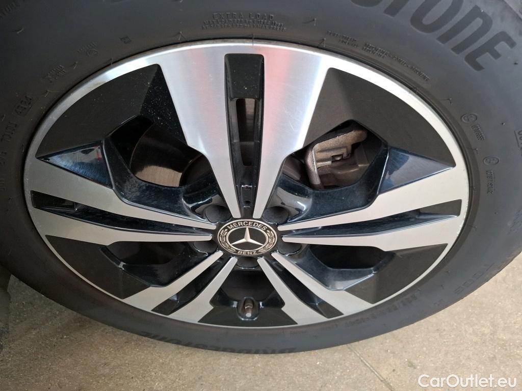  Mercedes  GLA MERCEDES-BENZ  / 2020 / 5P / SUV 2.0  200 D BUSINESS LINE DCT #13
