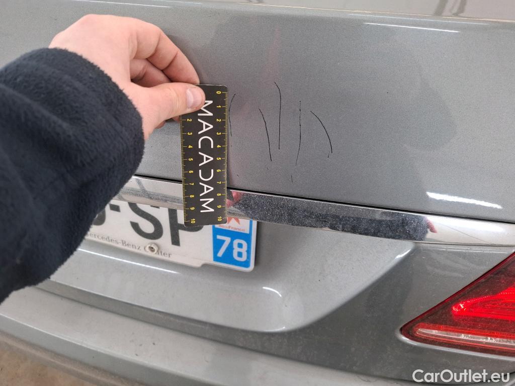  Mercedes  E-Klasse MERCEDES-BENZ Classe E Berline 4p Berline E 300 BlueTEC HYBRID Business Exéc BVA7 #37