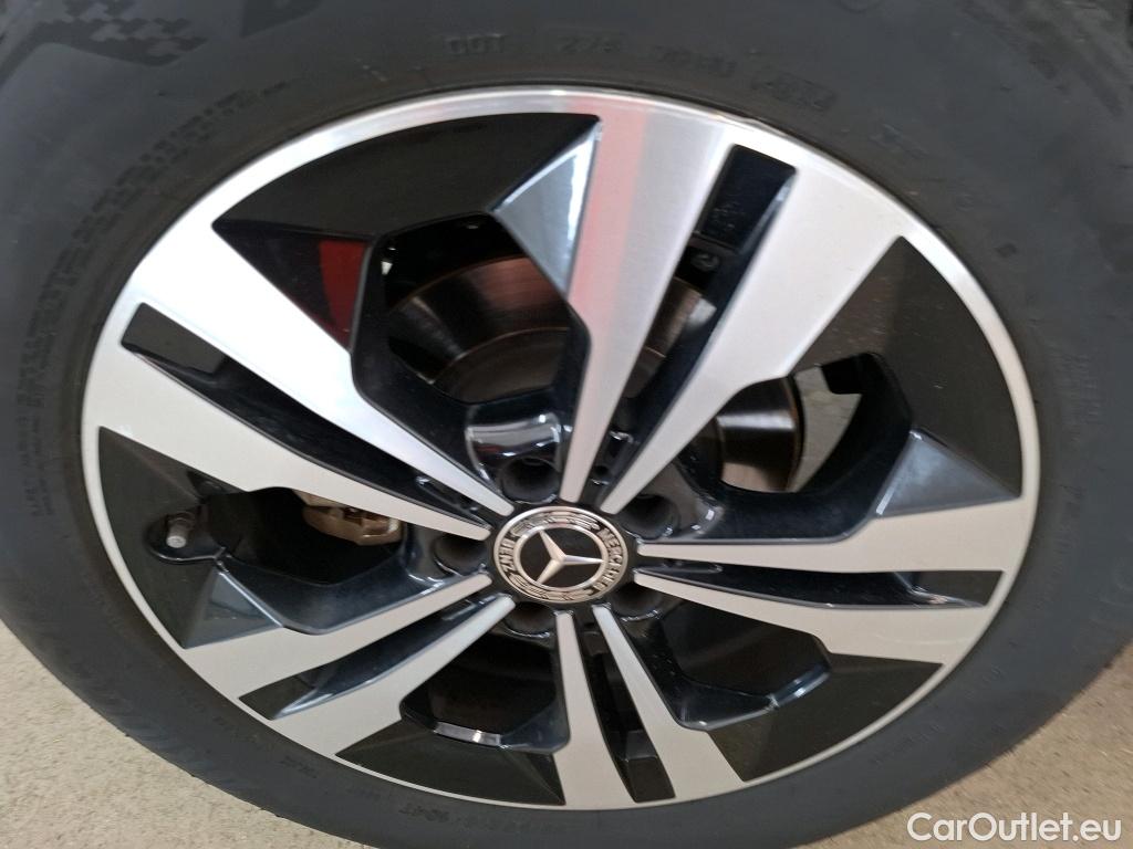  Mercedes  GLA MERCEDES-BENZ  / 2020 / 5P / SUV 2.0  200 D BUSINESS LINE DCT #10