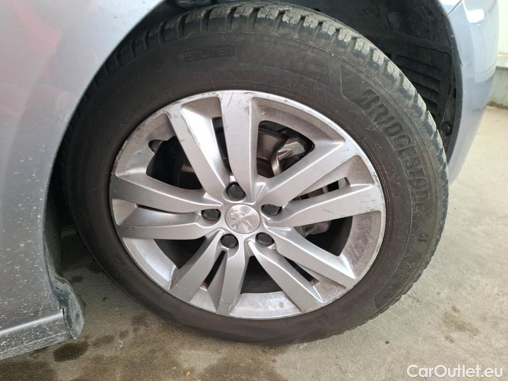  Peugeot  308 PEUGEOT  / 2017 / 5P / Berline Puretech 110 S&S Active Business #38