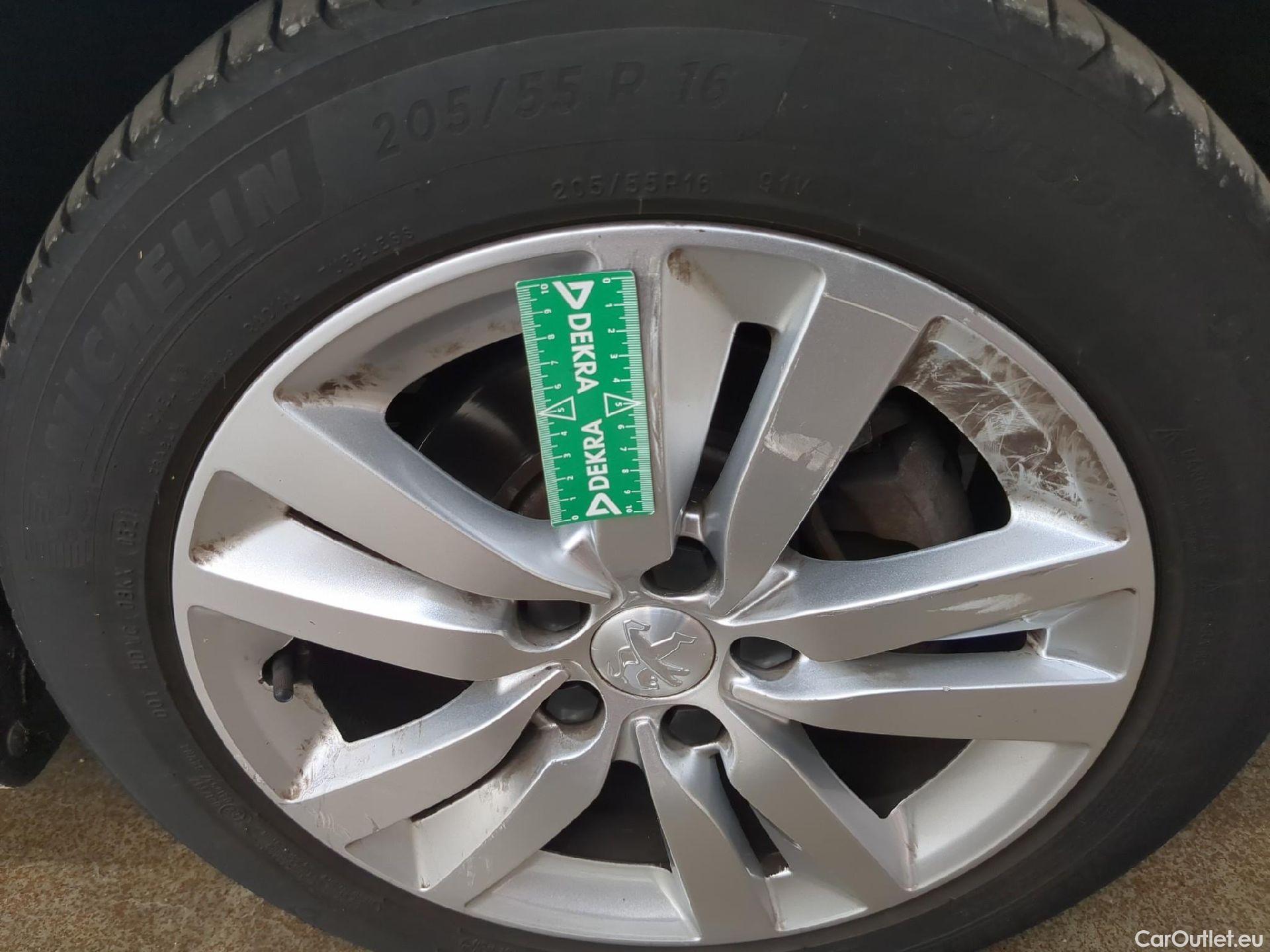 Peugeot  308  SW Active Business 1.5 HDi 130CV BVM6 E6dT #17