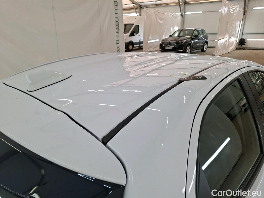  Toyota  Yaris TOYOTA  Hybride / 2019 / 5P / Berline Hybride 116h France Business Stage Acad #1