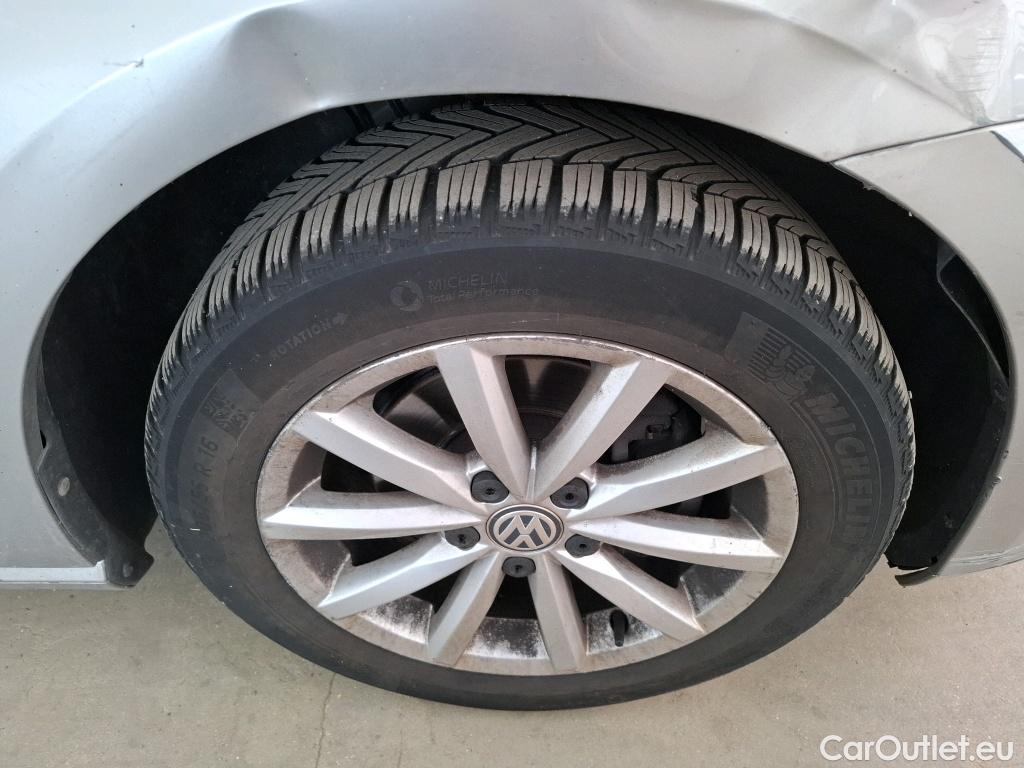  Volkswagen  Golf  VII Berline Lounge BMT 1.4 TSI 120CV BVM6 E5 #79