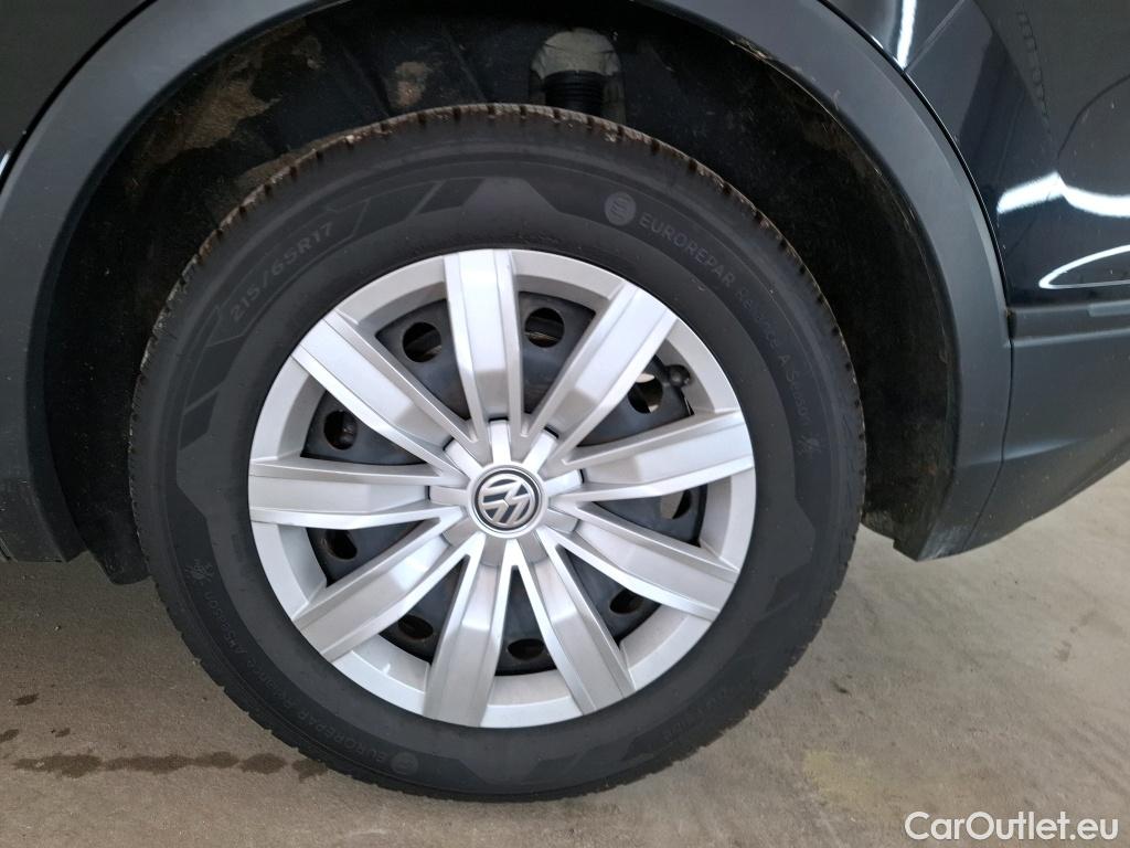  Volkswagen  Tiguan VOLKSWAGEN  5p SUV 2.0 TDI 115 Trendline Business BMT #53