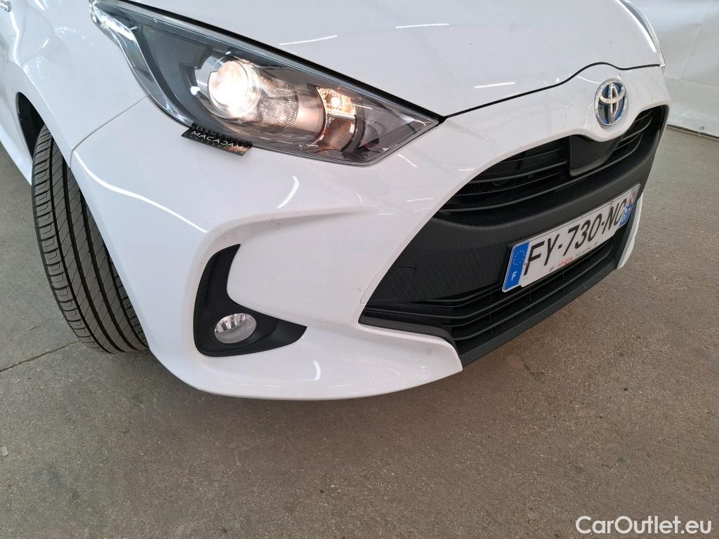  Toyota  Yaris TOYOTA  Hybride / 2019 / 5P / Berline Hybride 116h France Business Stage Acad #16