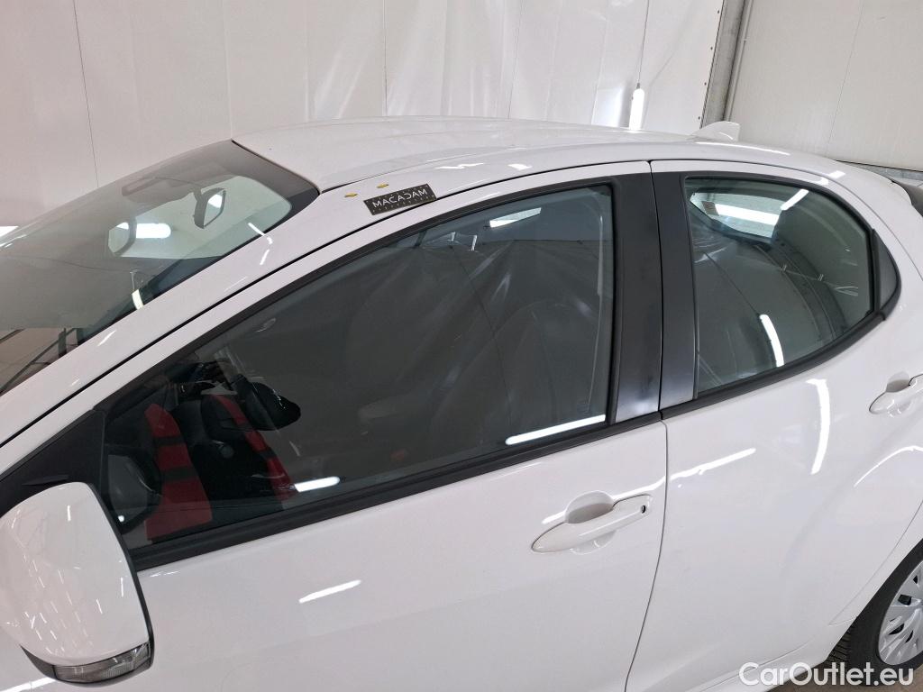  Toyota  Yaris TOYOTA  Hybride / 2019 / 5P / Berline Hybride 116h France Business Stage Acad #22