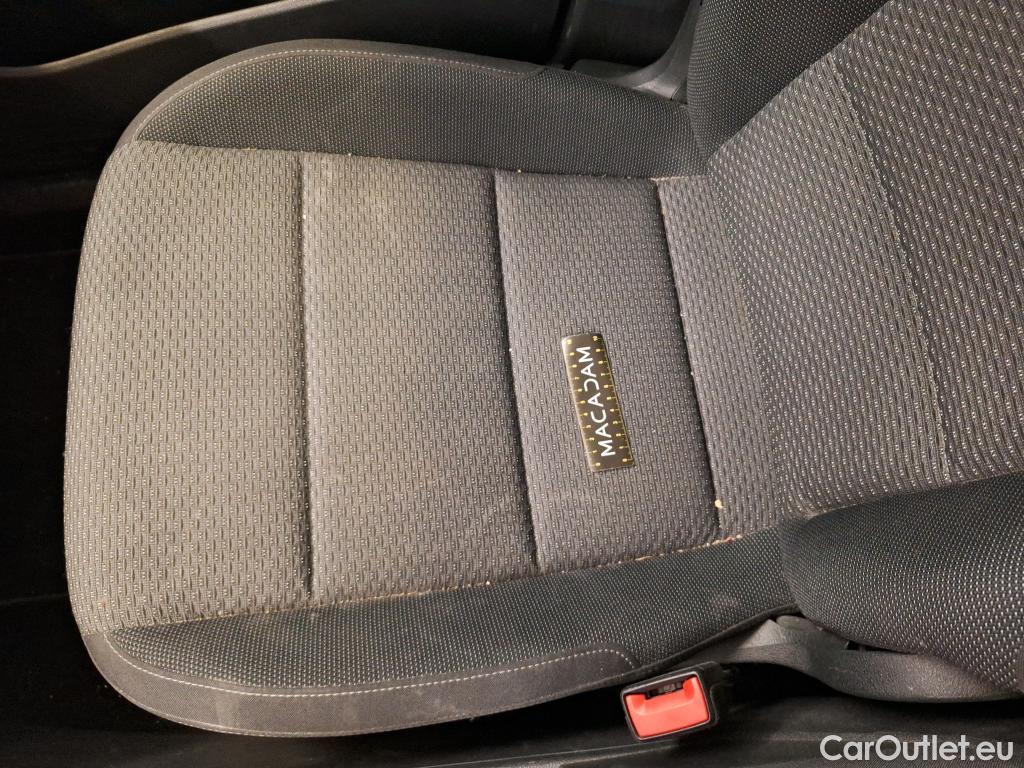  Volkswagen  Touran  Lounge Business BMT/Start-Stopp 2.0 TDI 150CV BVA7 E6d #10
