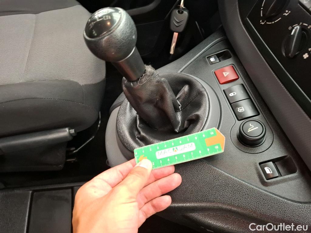  Citroen  Berlingo CITROEN  VU 3p Fourgonnette VTi 95 BVM Confort M #14