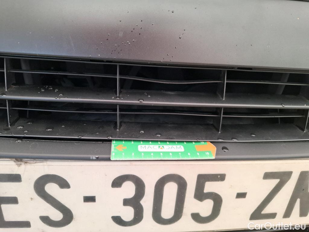 Citroen  Berlingo CITROEN  VU 3p Fourgonnette VTi 95 BVM Confort M #19