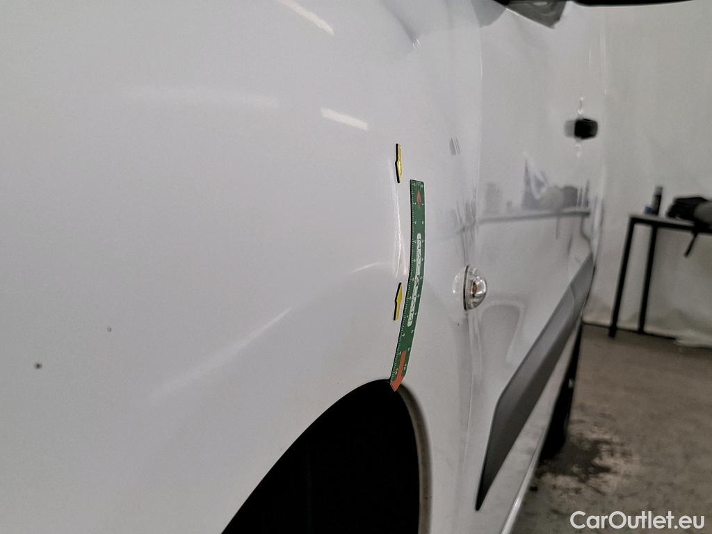  Citroen  Berlingo CITROEN  VU 3p Fourgonnette VTi 95 BVM Confort M #13