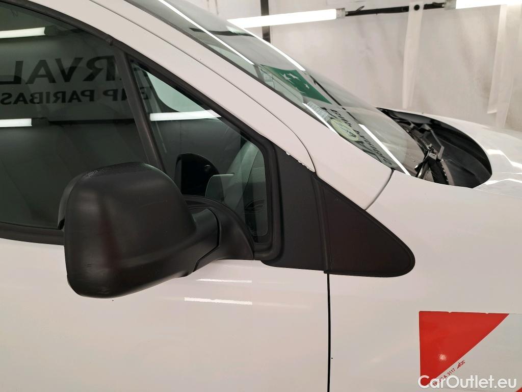  Citroen  Berlingo  Fourgon Club L1 (Court) 1.6 BlueHDi 75CV BVM5 E6 #54