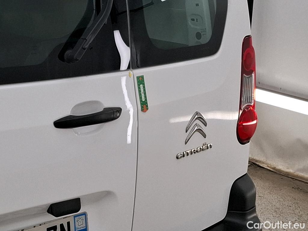  Citroen  Berlingo CITROEN  VU 3p Fourgonnette VTi 95 BVM Confort M #8