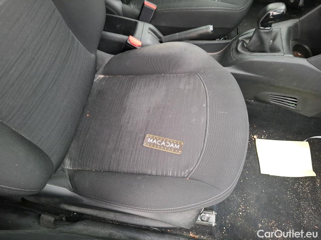  Peugeot  208  Affaire Premium Pack 1.6 HDi 75CV BVM5 E6 #38