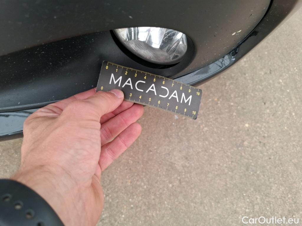  Peugeot  208  Affaire Premium Pack 1.6 HDi 75CV BVM5 E6 #35