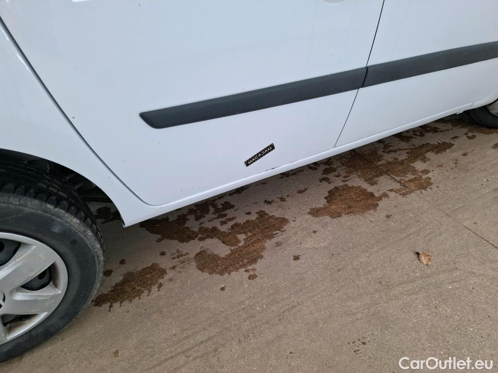  Renault  Kangoo  Express Extra (Série Spéciale) 1.5 dCi 75CV BVM5 E6 #26
