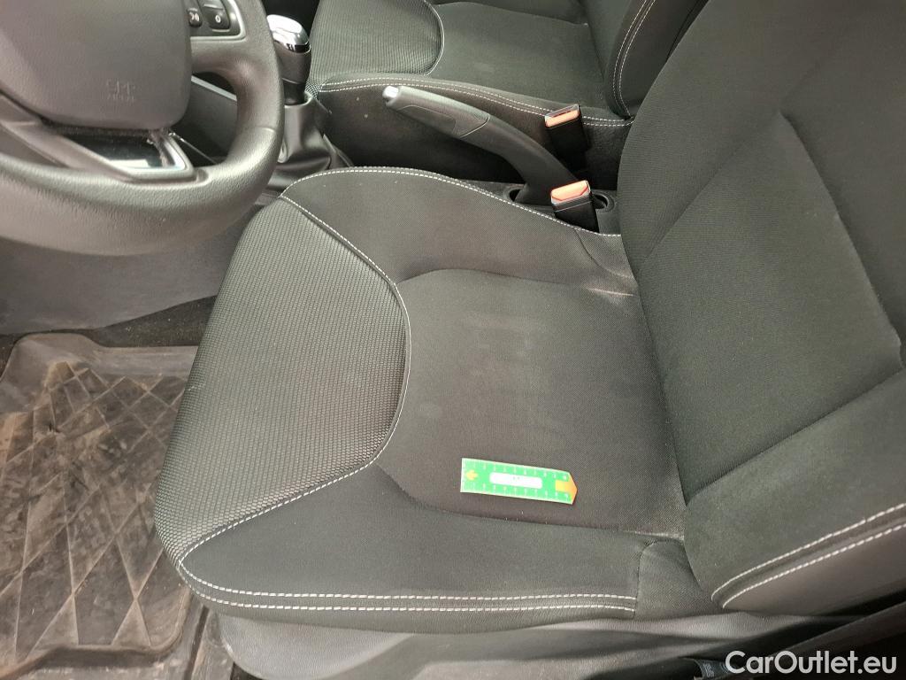 Renault  Clio RENAULT  Société VU 5p Berline Air dCi 75 - 18 #15