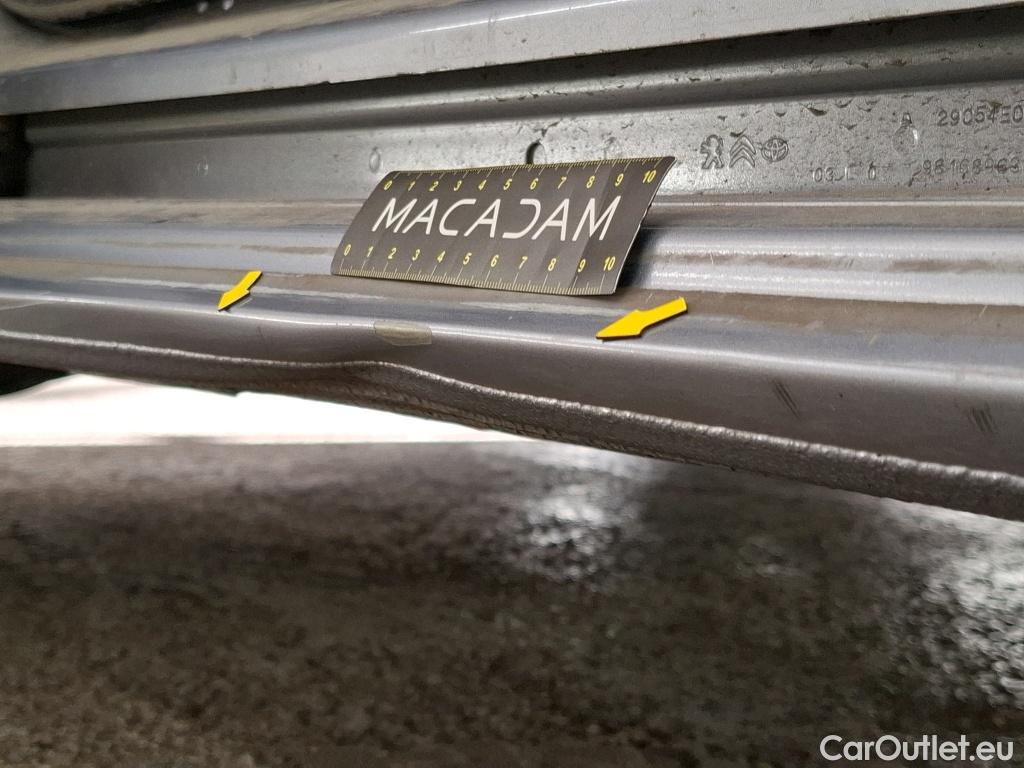  Peugeot  Expert PEUGEOT  / 2016 / 4P / Fourgon tôlé 1.5 BLUEHDI 120 S&S STANDARD Asphalt #5