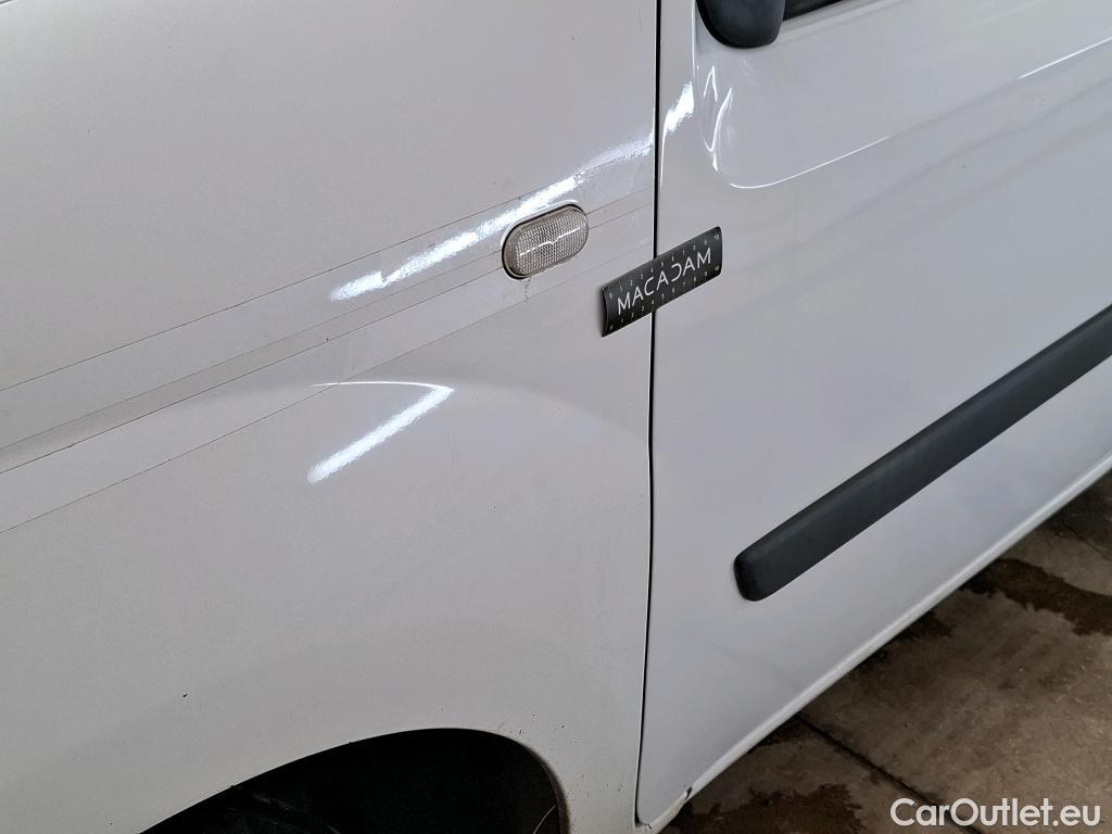  Renault  Kangoo  Express Extra (Série Spéciale) 1.5 dCi 75CV BVM5 E6 #36