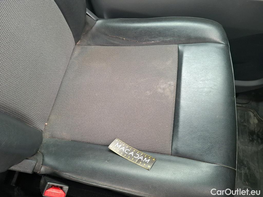  Peugeot  Expert  Fourgon Asphalt L3 2.0 HDi 120CV BVM6 E6dT #24