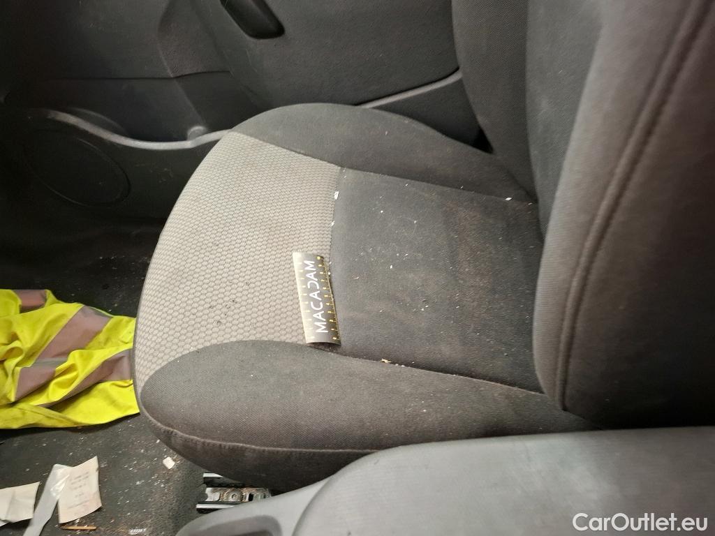  Renault  Kangoo  Express Extra (Série Spéciale) 1.5 dCi 75CV BVM5 E6 #4