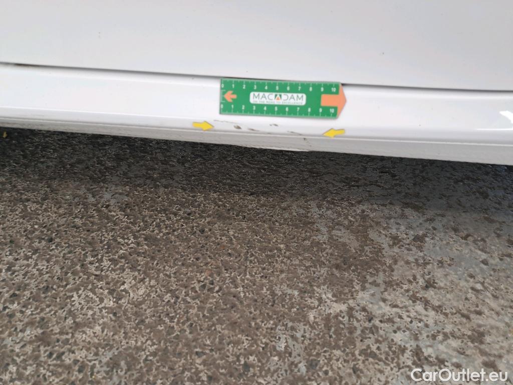 Peugeot  208  Premium 1.5 HDi 100CV BVM6 E6d #8