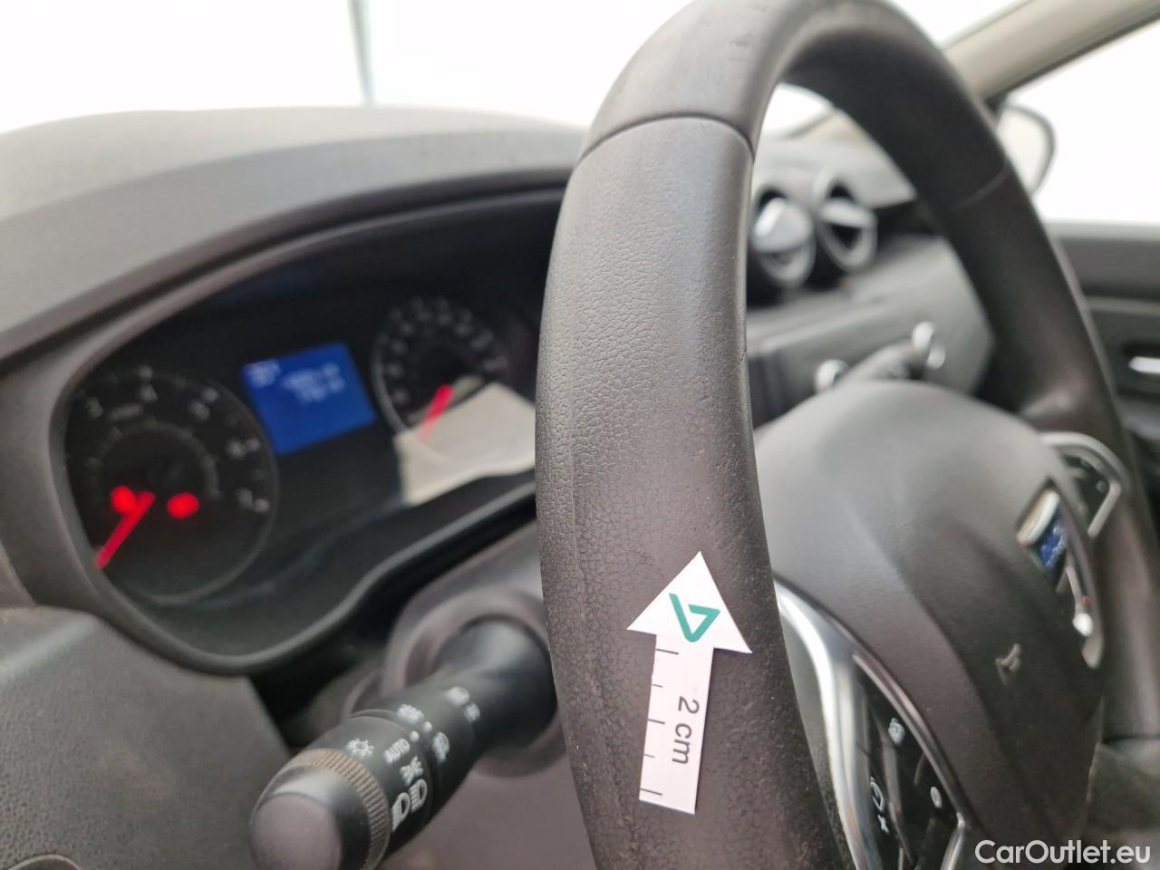  Dacia  Duster 1.5 Blue dCi 115CP Comfort 4WD #60