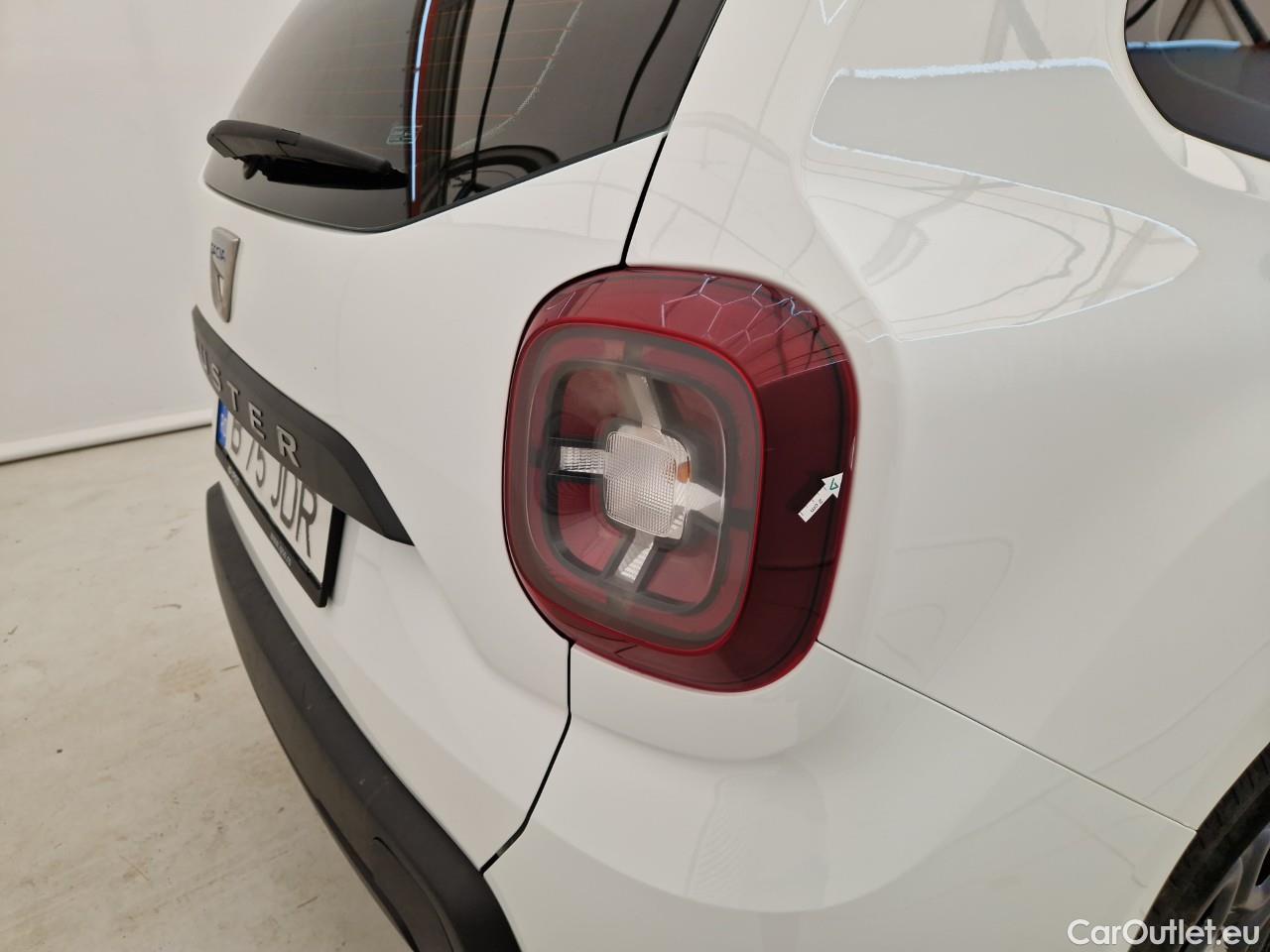  Dacia  Duster 1.5 Blue dCi 115CP Comfort 4WD #41