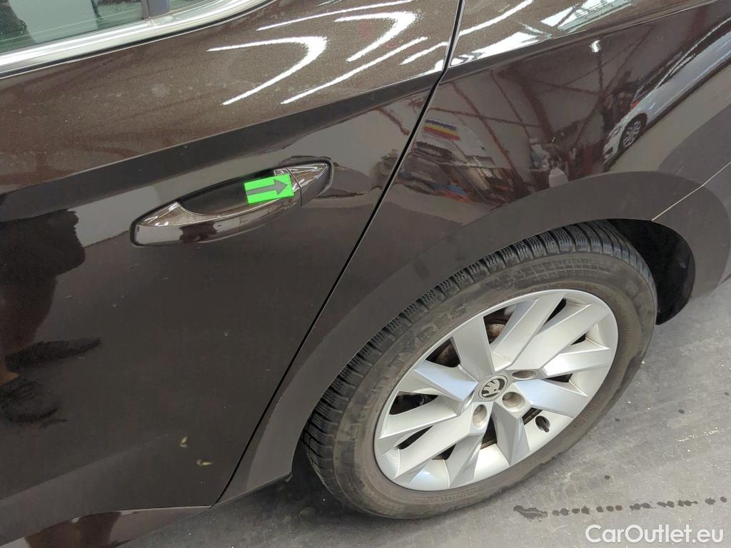  Skoda  Superb 2.0 TSI 272CP Style DSG 4x4 #33
