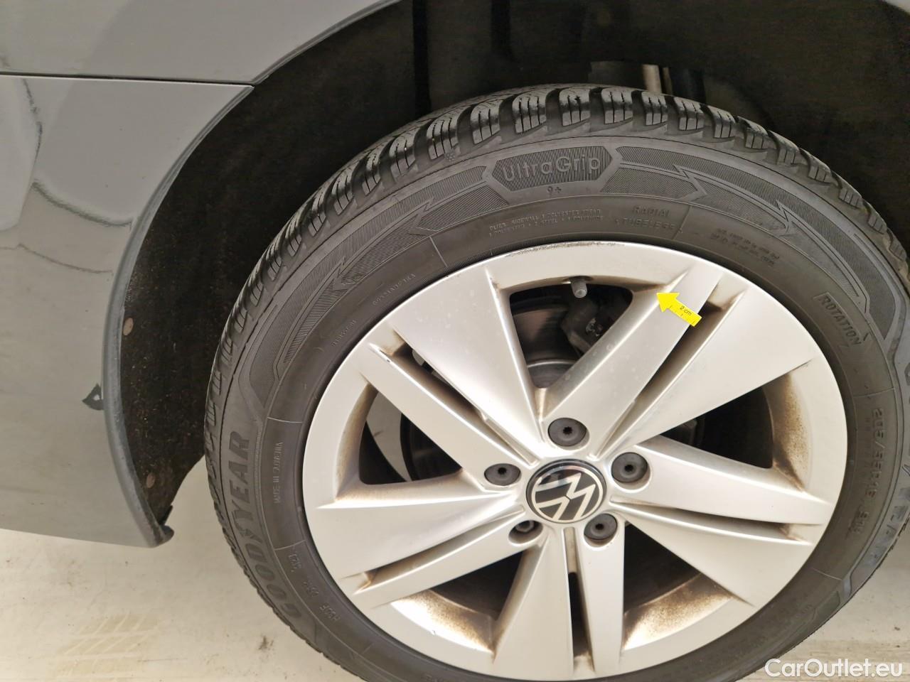  Volkswagen  Golf  2.0 TDI 116HP DSG Life Variant #29