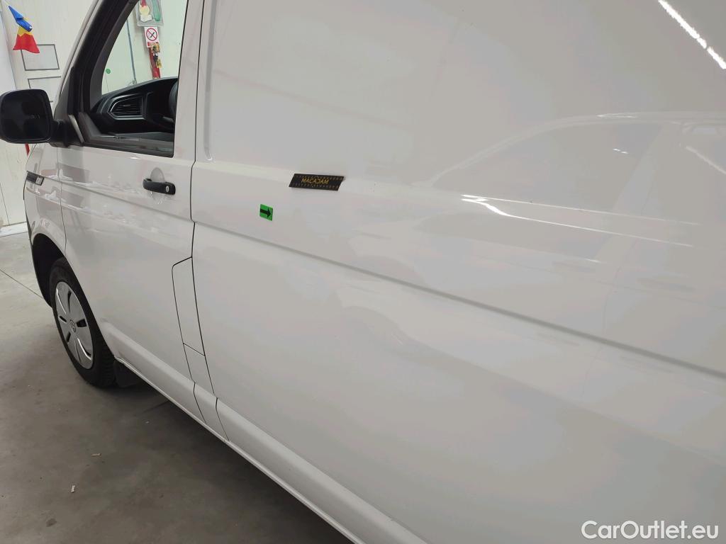  Volkswagen  Transporter KR 2.0 TDI 81KW #13
