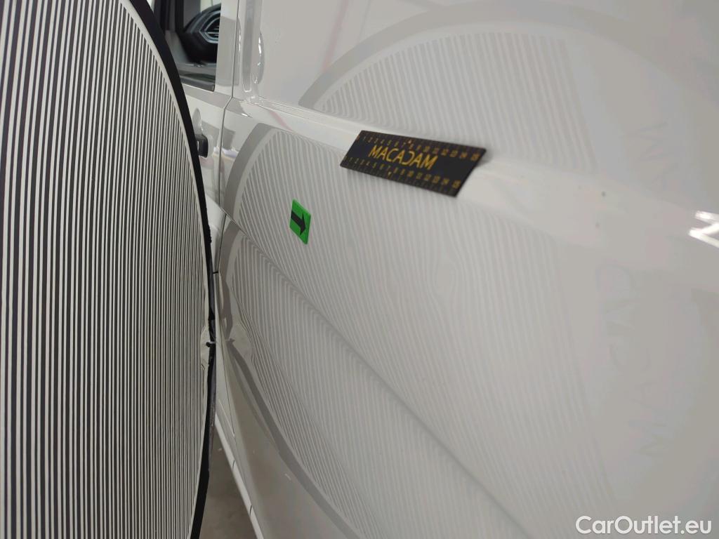  Volkswagen  Transporter KR 2.0 TDI 81KW #14