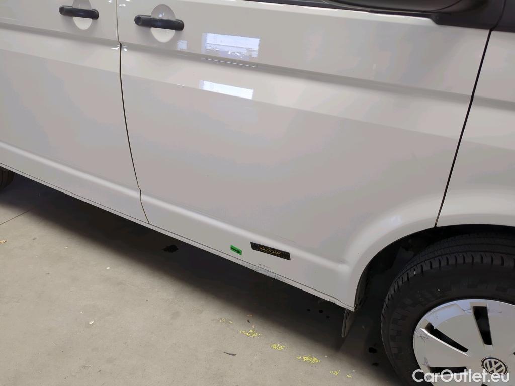  Volkswagen  Transporter KR 2.0 TDI 81KW #17