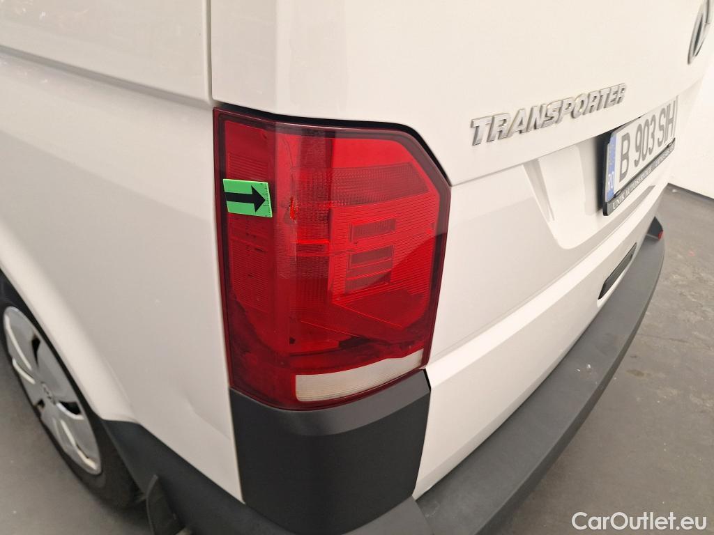 Volkswagen  Transporter KR 2.0 TDI 81KW #11