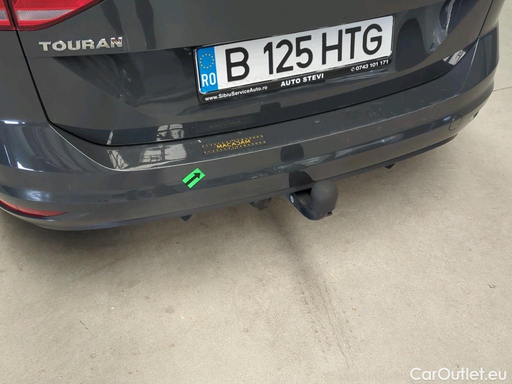  Volkswagen  Touran 1.5 TSI 150CP Highline DSG #2