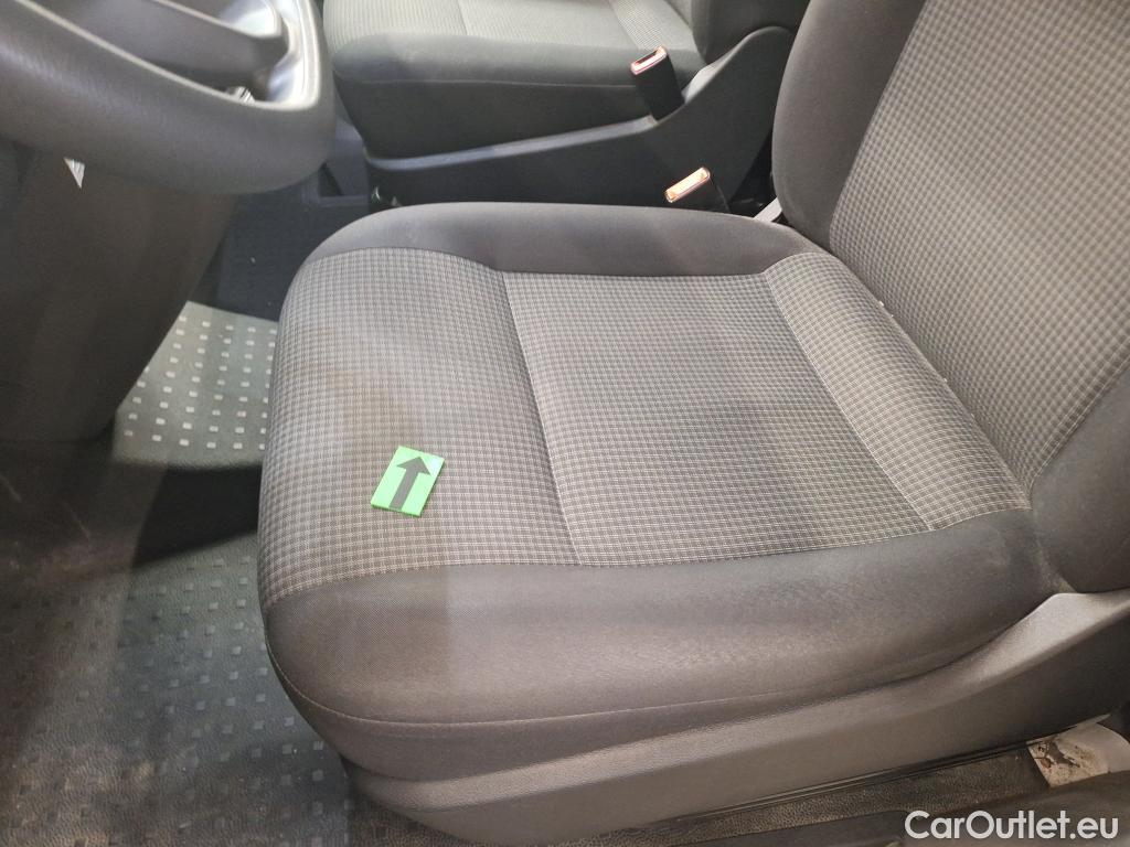  Volkswagen  Transporter KR 2.0 TDI 81KW #23