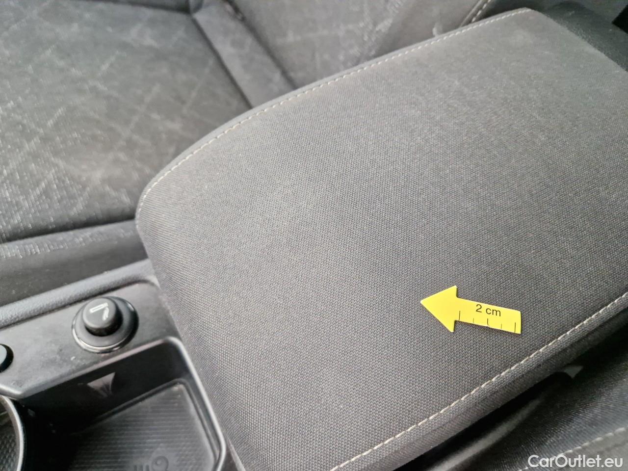  Volkswagen  Golf  2.0 TDI 116HP DSG Life Variant #43
