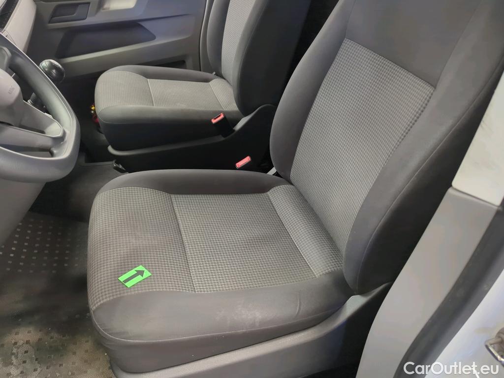  Volkswagen  Transporter KR 2.0 TDI 81KW #28