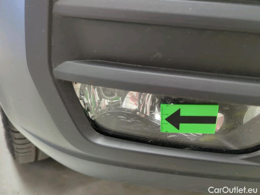  Volkswagen  Transporter KR 2.0 TDI 81KW #26