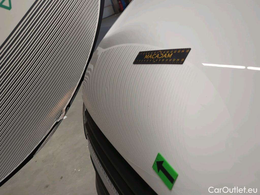  Volkswagen  Transporter KR 2.0 TDI 81KW #16