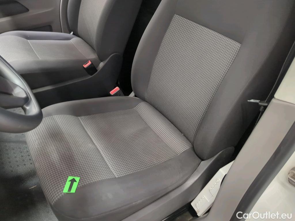  Volkswagen  Transporter KR 2.0 TDI 81KW #33