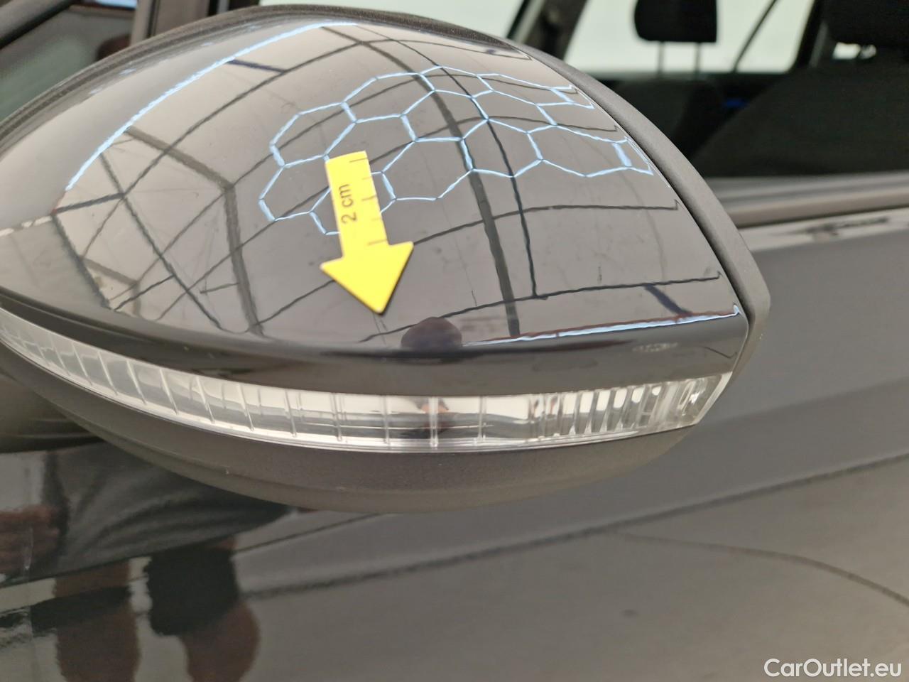  Volkswagen  Golf  2.0 TDI 116HP DSG Life Variant #5