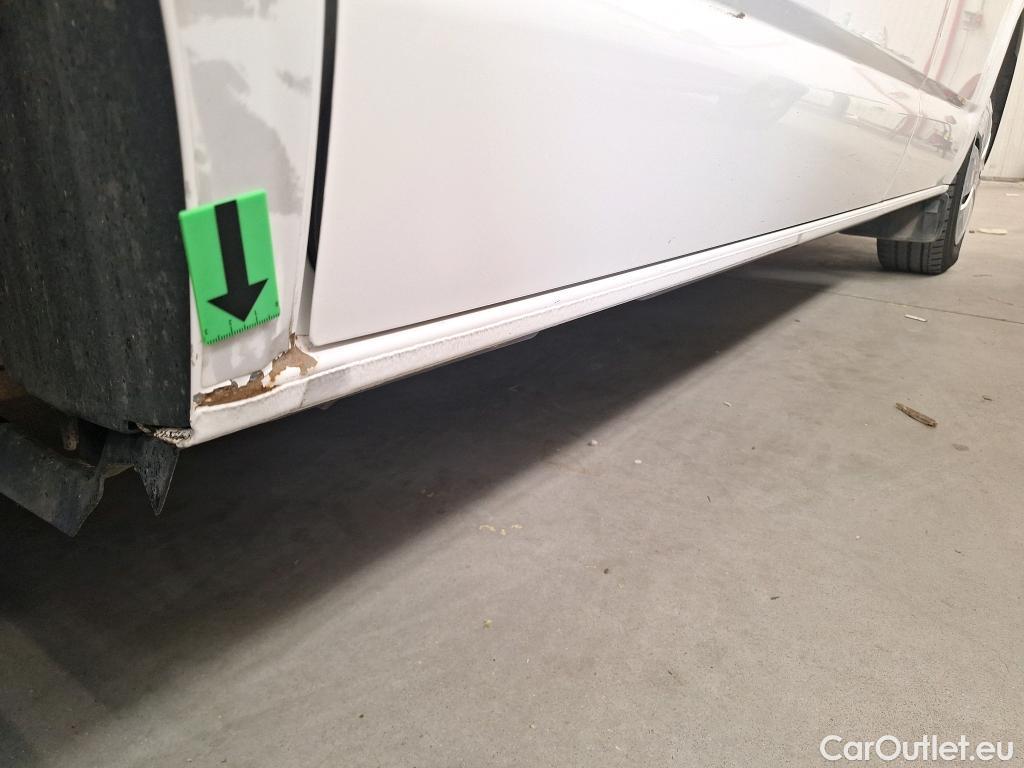  Volkswagen  Transporter KR 2.0 TDI 81KW #21
