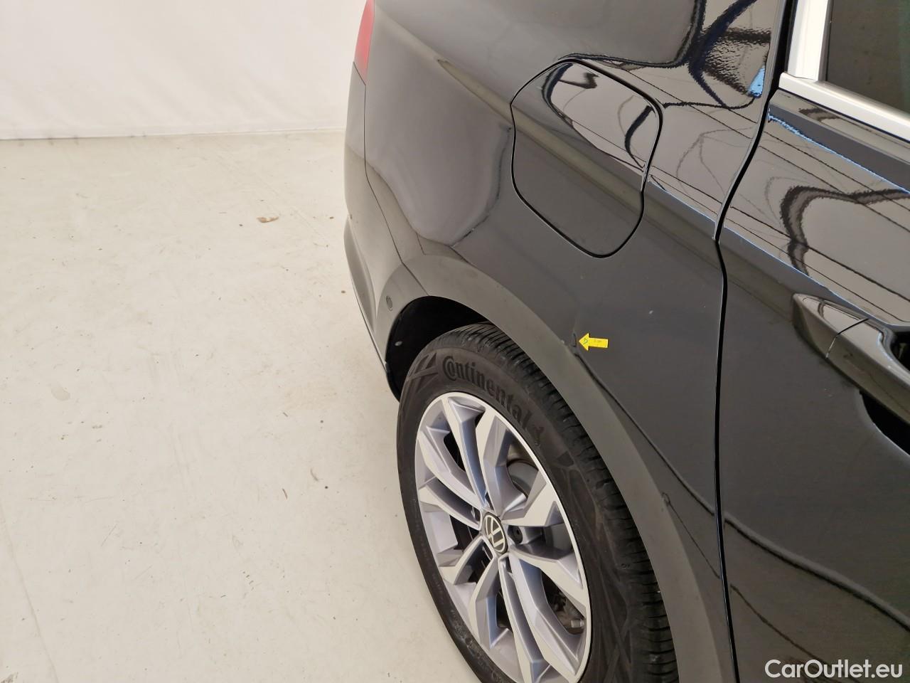  Volkswagen  Passat Highline 2.0 TDI DSG 150 CP #24