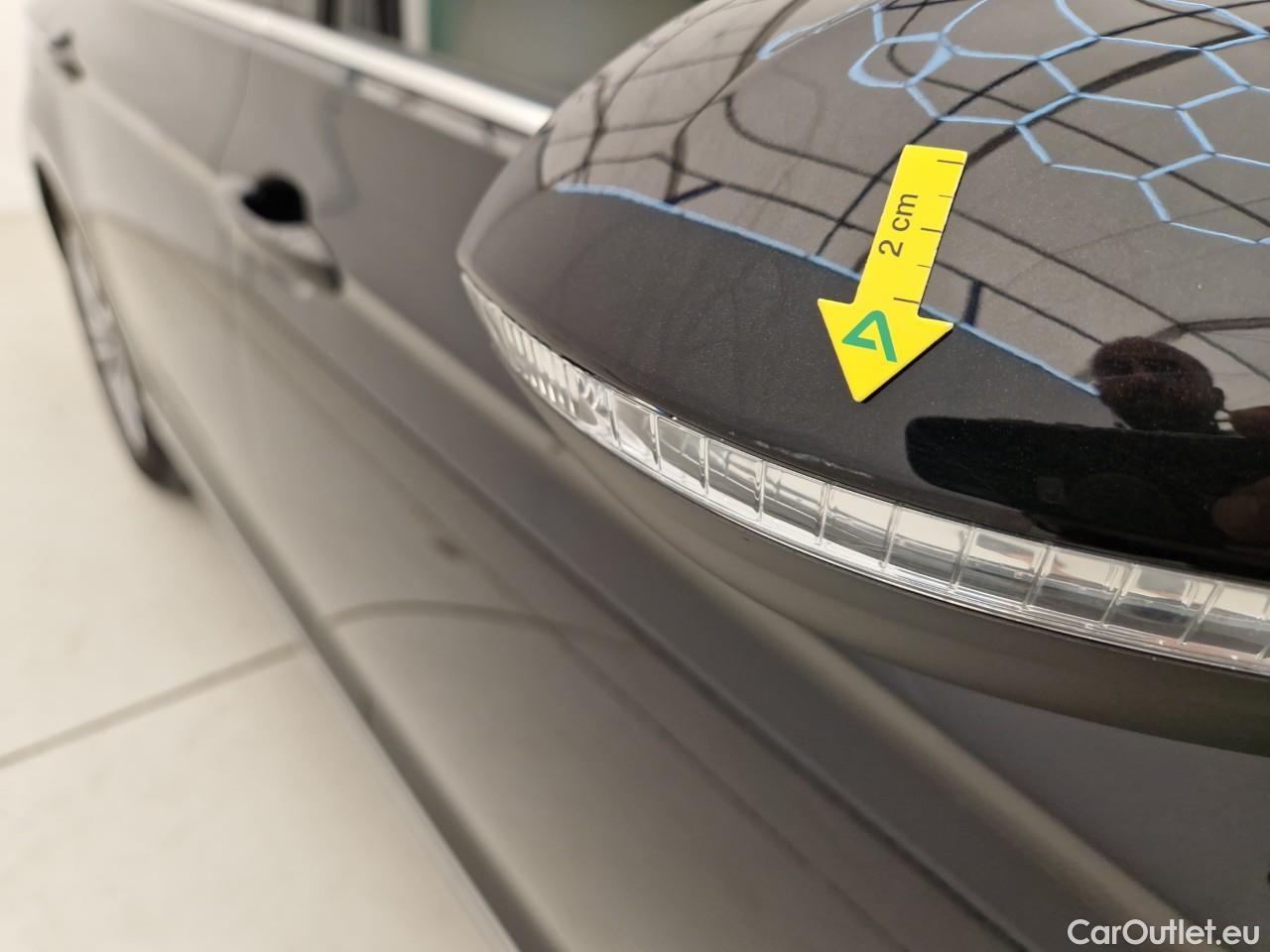  Volkswagen  Passat Highline 2.0 TDI DSG 150 CP #18